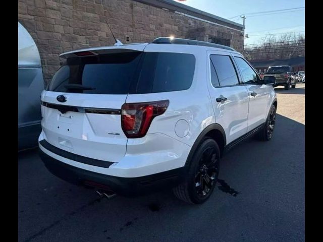 2019 Ford Explorer Sport