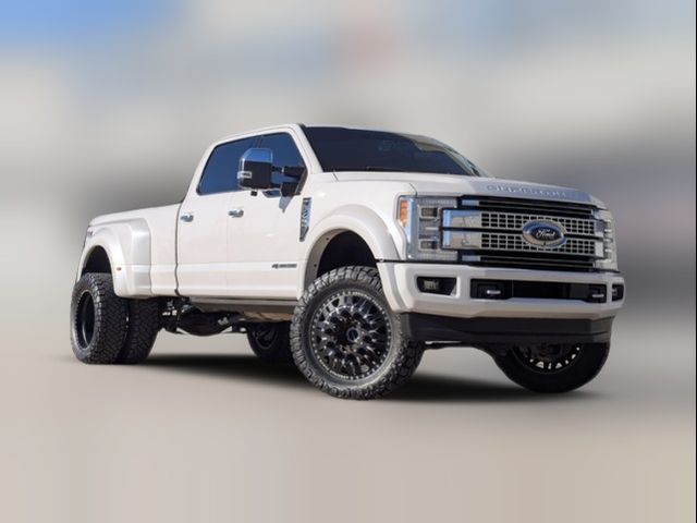 2019 Ford F-450 Platinum