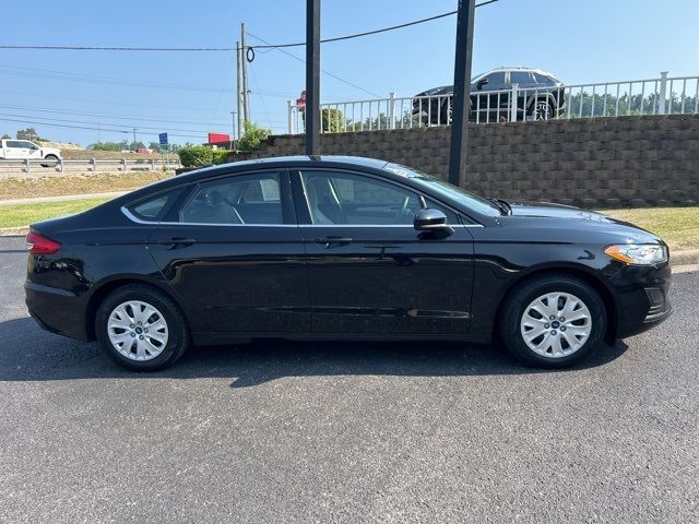 2019 Ford Fusion S