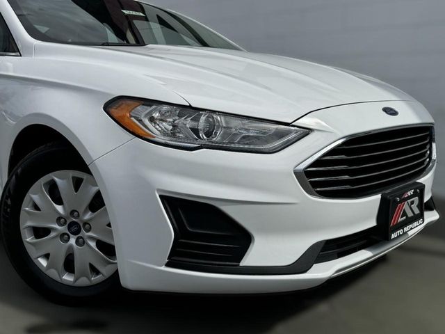 2019 Ford Fusion S