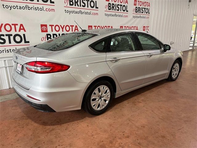 2019 Ford Fusion S