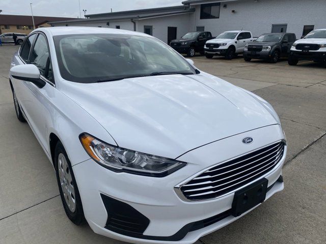 2019 Ford Fusion S