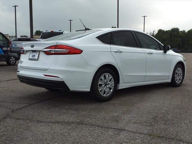 2019 Ford Fusion S