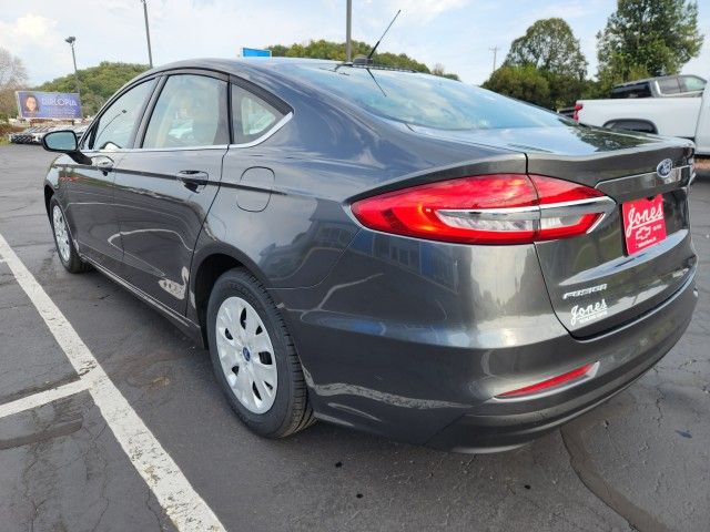 2019 Ford Fusion S