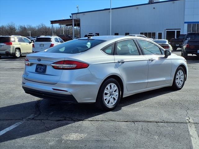 2019 Ford Fusion S