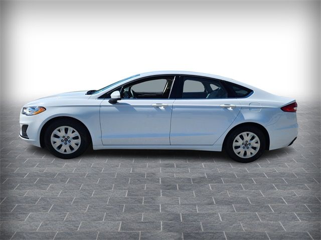 2019 Ford Fusion S