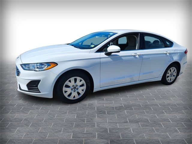 2019 Ford Fusion S