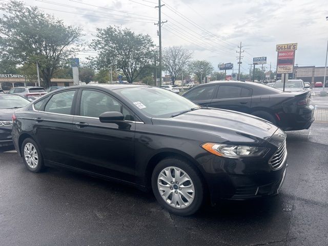 2019 Ford Fusion S