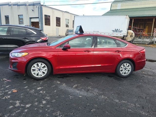 2019 Ford Fusion S