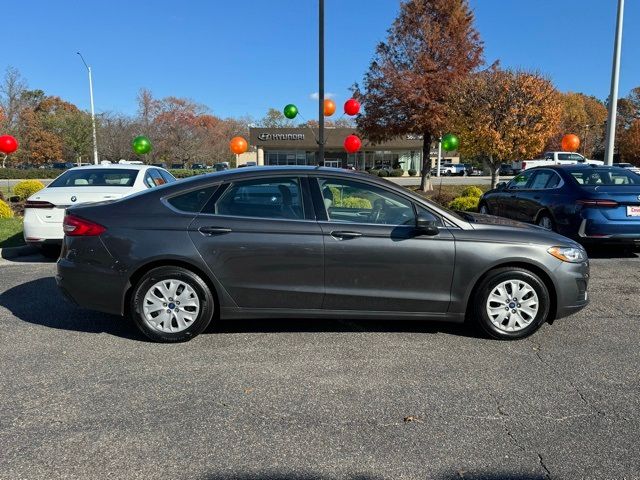 2019 Ford Fusion S