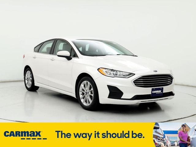 2019 Ford Fusion SE