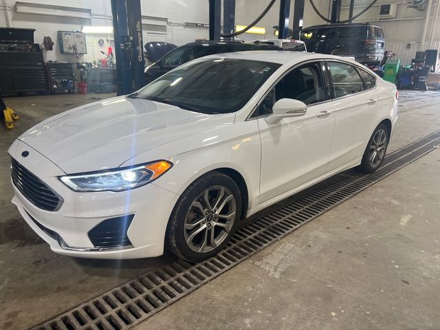 2019 Ford Fusion SEL