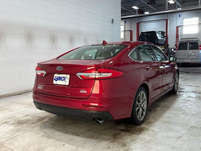 2019 Ford Fusion SEL