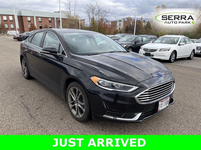 2019 Ford Fusion SEL