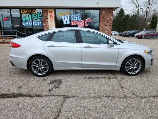 2019 Ford Fusion SEL