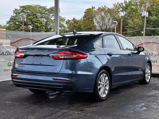 2019 Ford Fusion Hybrid SE