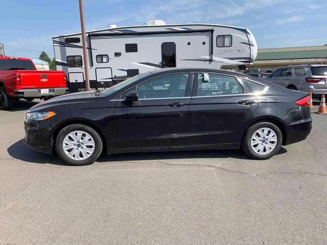 2019 Ford Fusion S