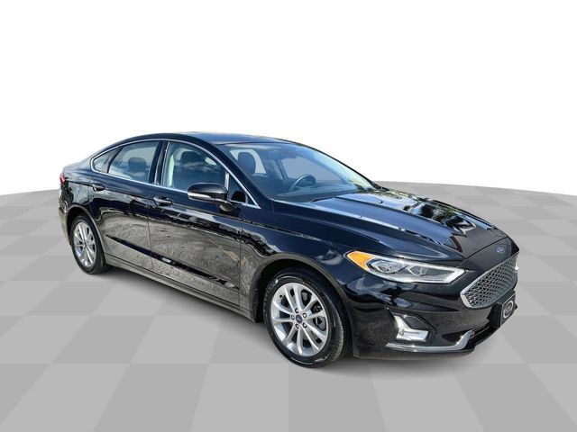 2019 Ford Fusion Energi Titanium