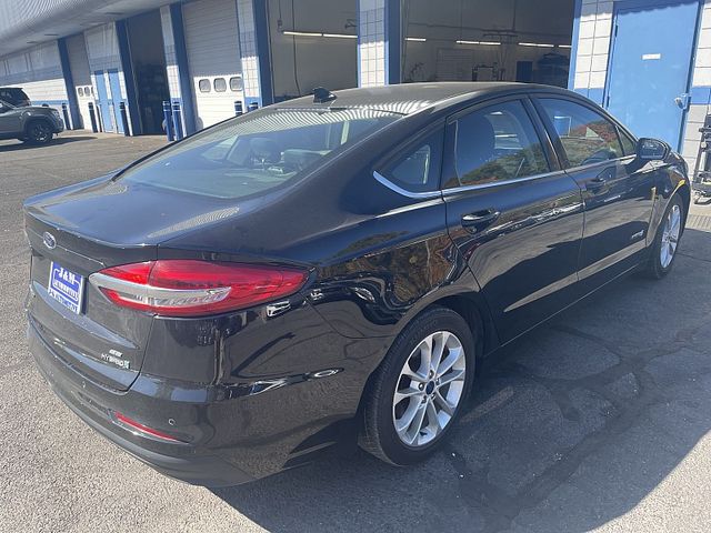 2019 Ford Fusion Hybrid SE