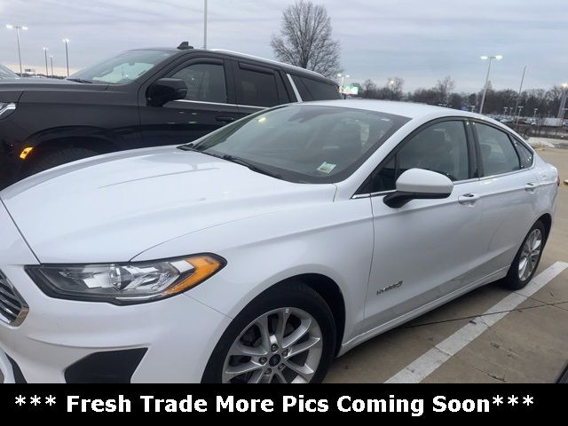 2019 Ford Fusion Hybrid SE