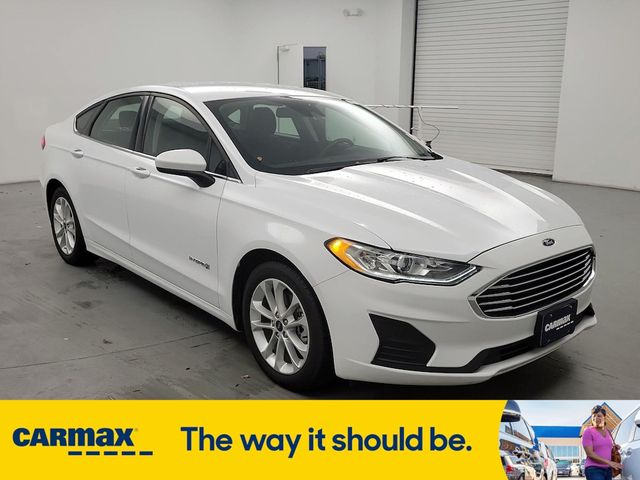 2019 Ford Fusion Hybrid SE