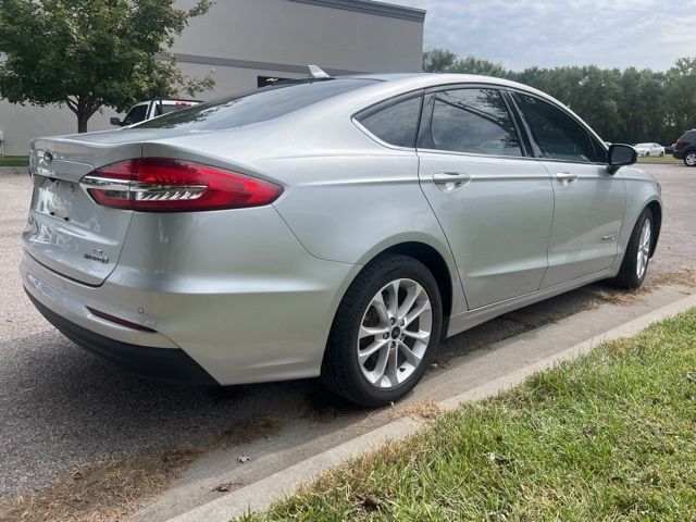 2019 Ford Fusion Hybrid SE