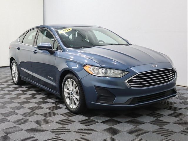 2019 Ford Fusion Hybrid SE