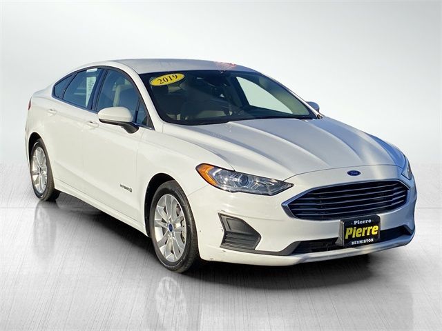 2019 Ford Fusion Hybrid SE