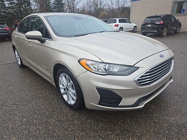 2019 Ford Fusion Hybrid SE