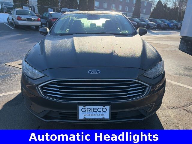 2019 Ford Fusion Hybrid SE