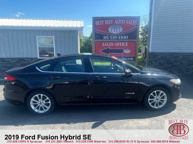 2019 Ford Fusion Hybrid SE