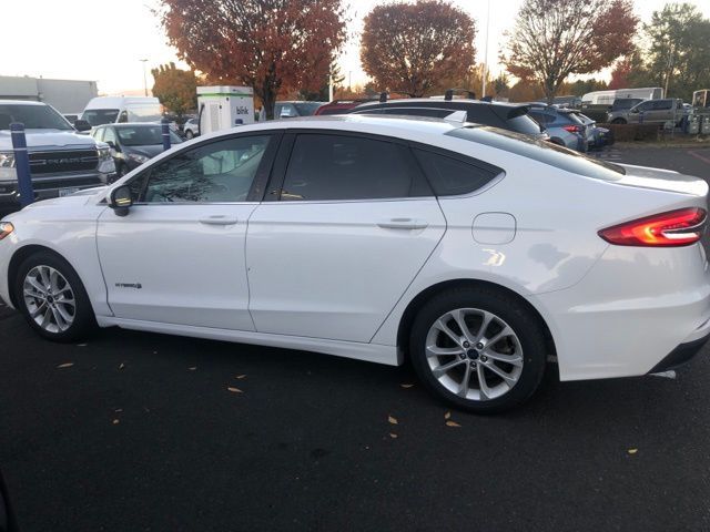 2019 Ford Fusion Hybrid SE