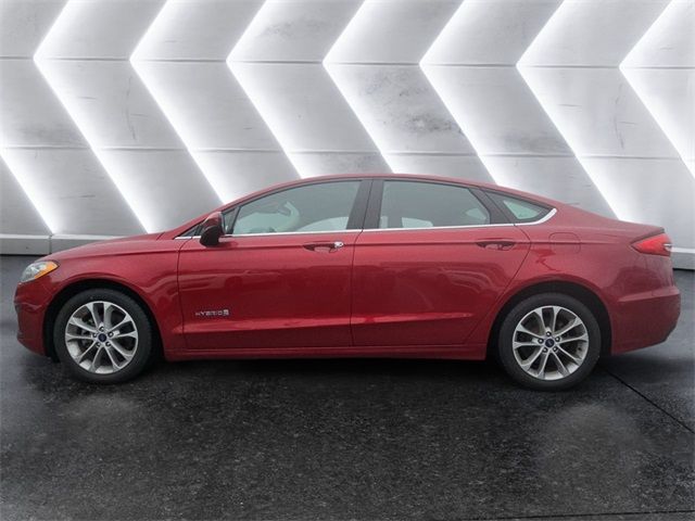 2019 Ford Fusion Hybrid SE