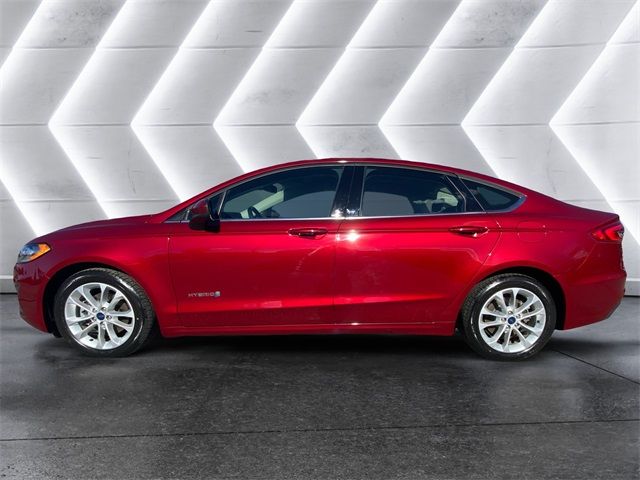 2019 Ford Fusion Hybrid SE