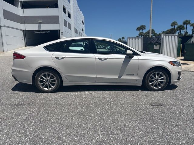 2019 Ford Fusion Hybrid SE
