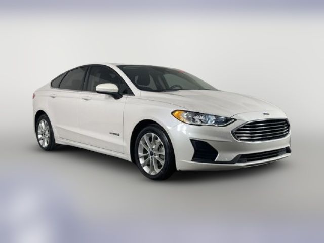 2019 Ford Fusion Hybrid SE