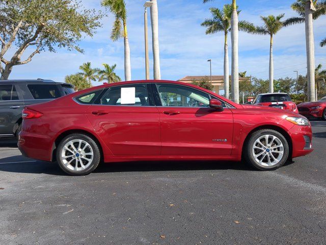 2019 Ford Fusion Hybrid SE