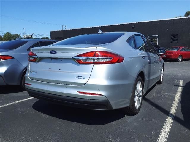 2019 Ford Fusion Hybrid SE