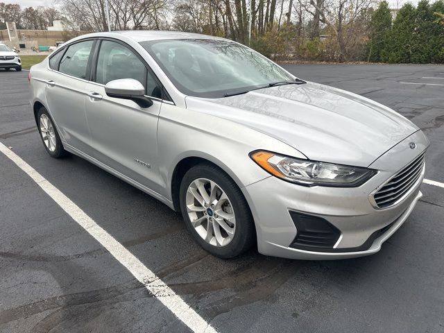 2019 Ford Fusion Hybrid SE