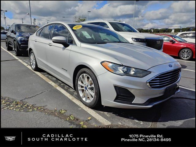 2019 Ford Fusion Hybrid SE