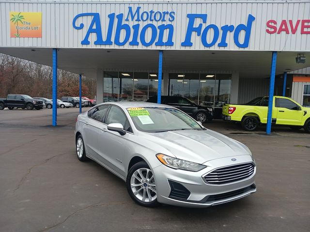 2019 Ford Fusion Hybrid SE