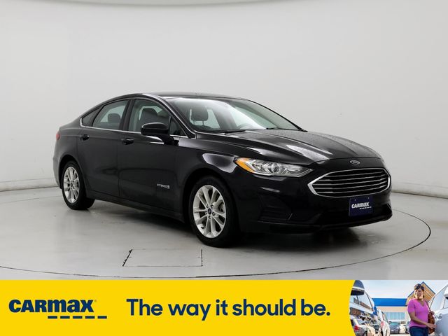 2019 Ford Fusion Hybrid SE