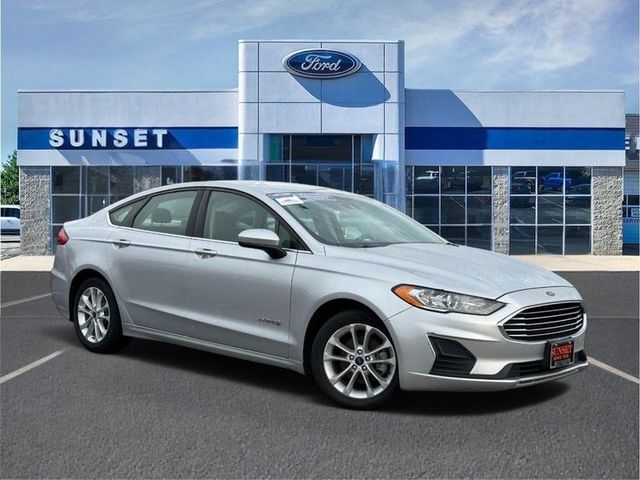 2019 Ford Fusion Hybrid SE