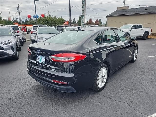 2019 Ford Fusion Hybrid SE