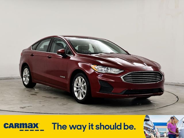 2019 Ford Fusion Hybrid SE