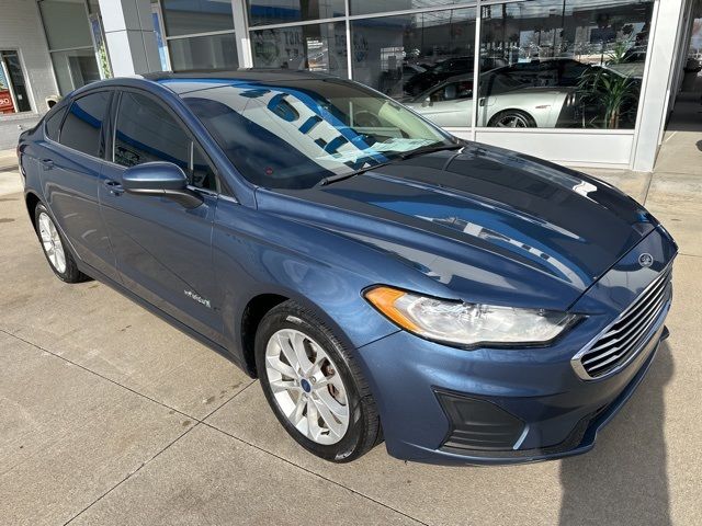 2019 Ford Fusion Hybrid SE