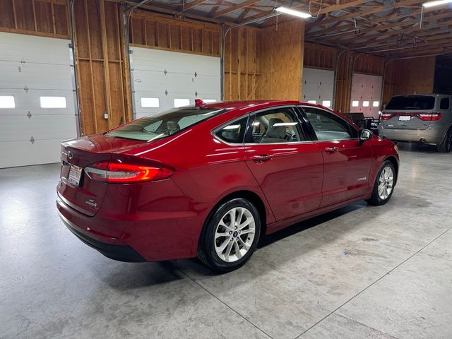 2019 Ford Fusion Hybrid SE