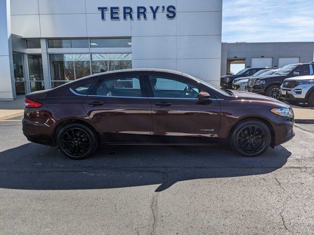 2019 Ford Fusion Hybrid SE