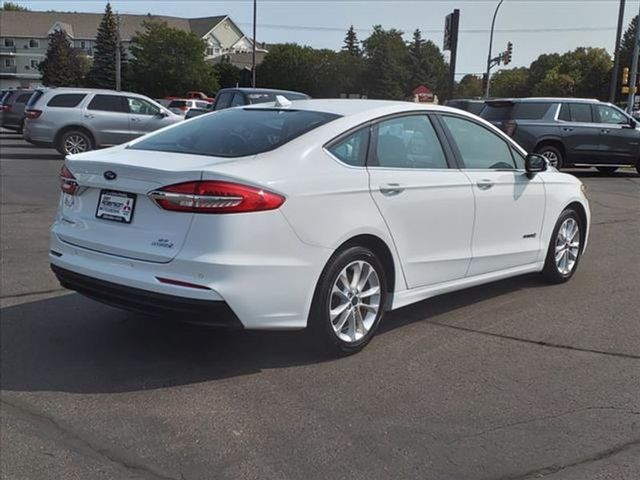 2019 Ford Fusion Hybrid SE