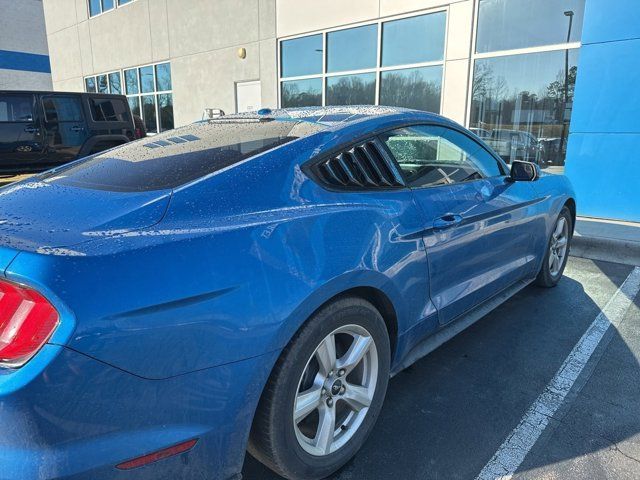 2019 Ford Mustang EcoBoost